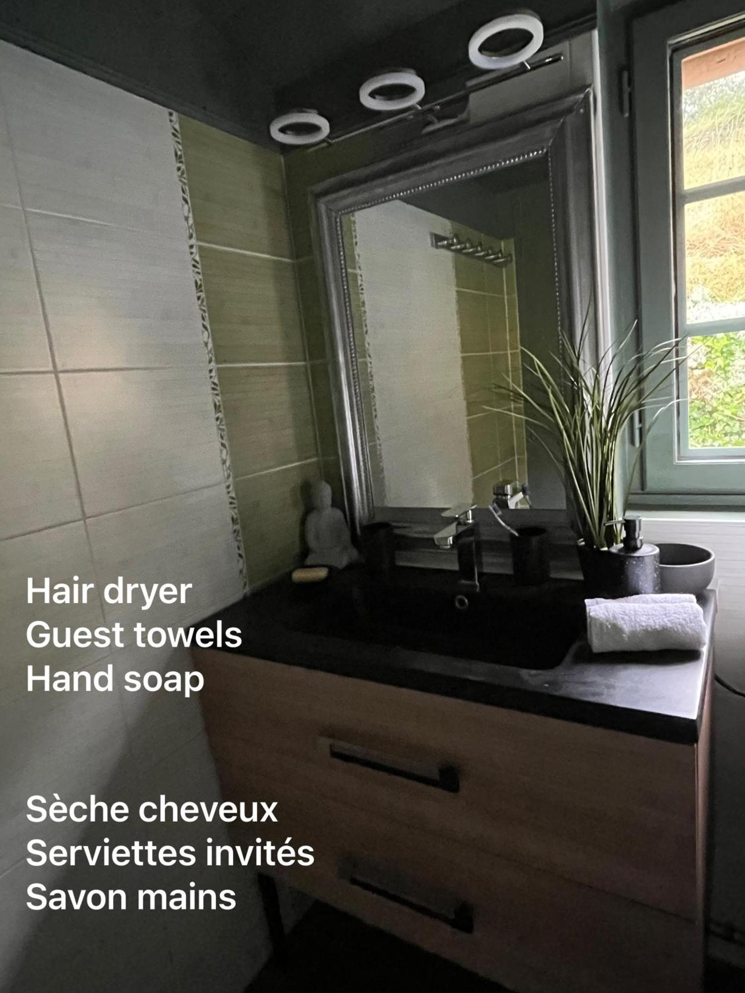 Cottage Entier 4 Pers - Cosy Atmosphere En Bord De Mer - 60 M2 Saint-Léonard Eksteriør bilde